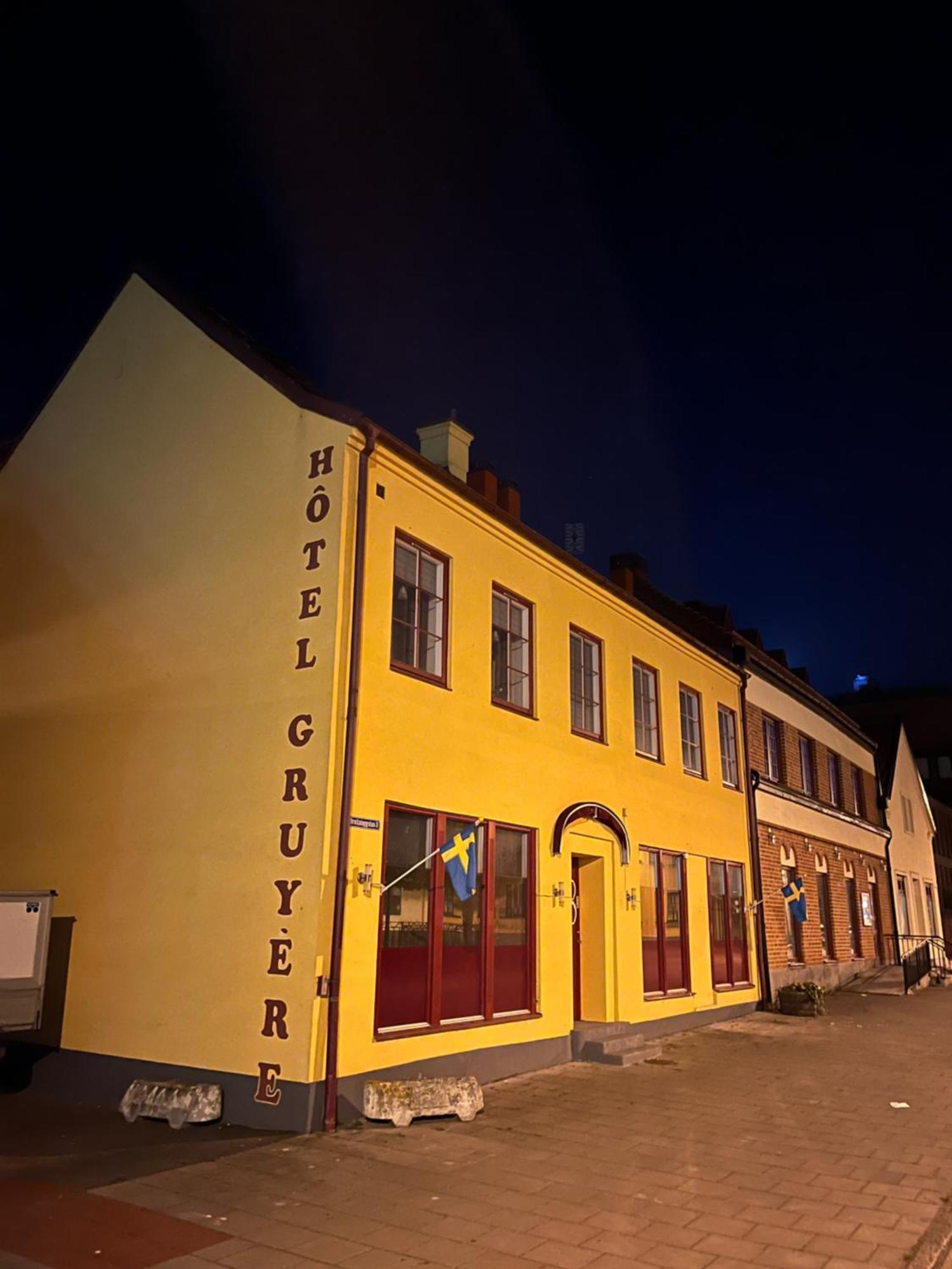 Sveriges minsta Hotell! Hôtel Gruyère Landskrone Exteriör bild