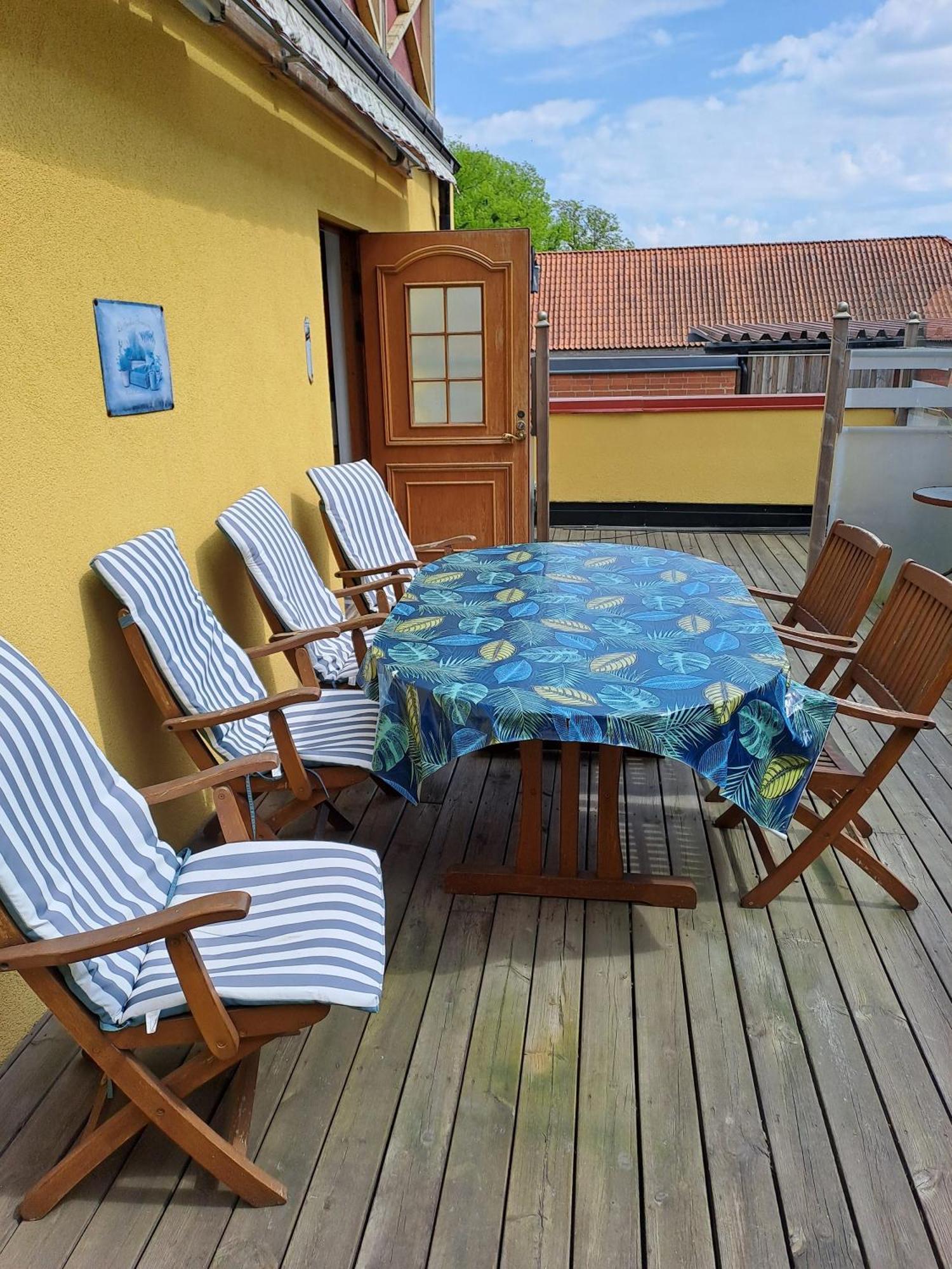 Sveriges minsta Hotell! Hôtel Gruyère Landskrone Exteriör bild